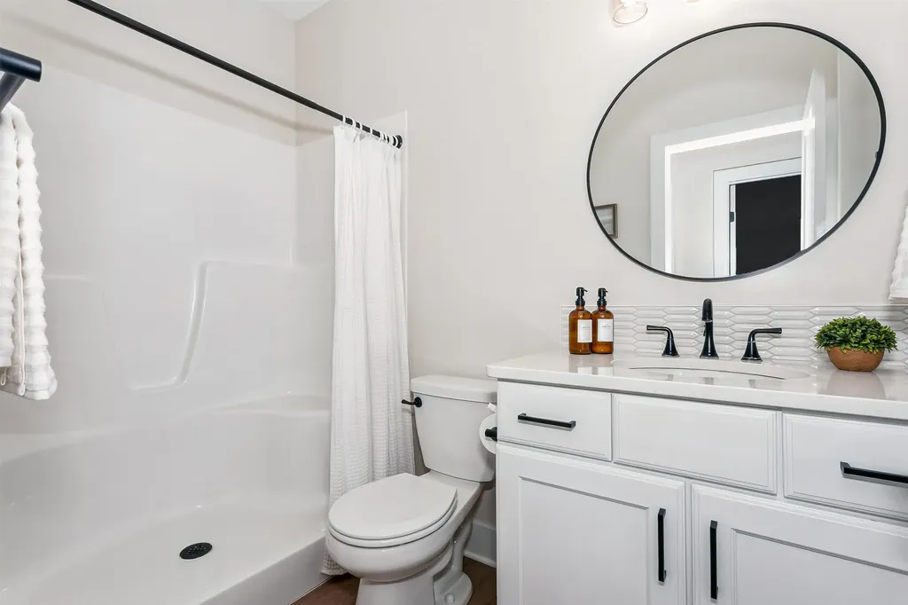 317 N Sarah Court Derby KS 67037