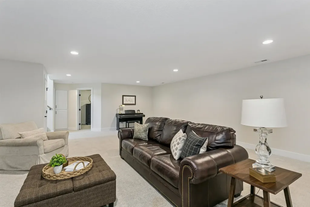 317 N Sarah Court Derby KS 67037