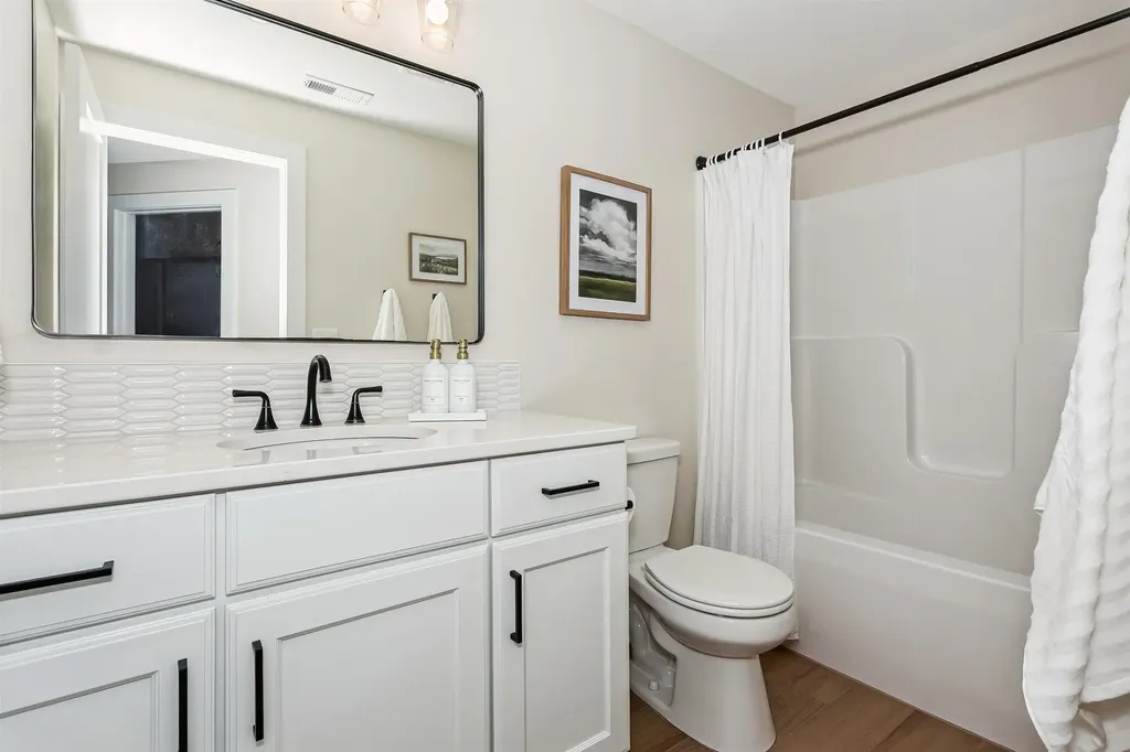 317 N Sarah Court Derby KS 67037