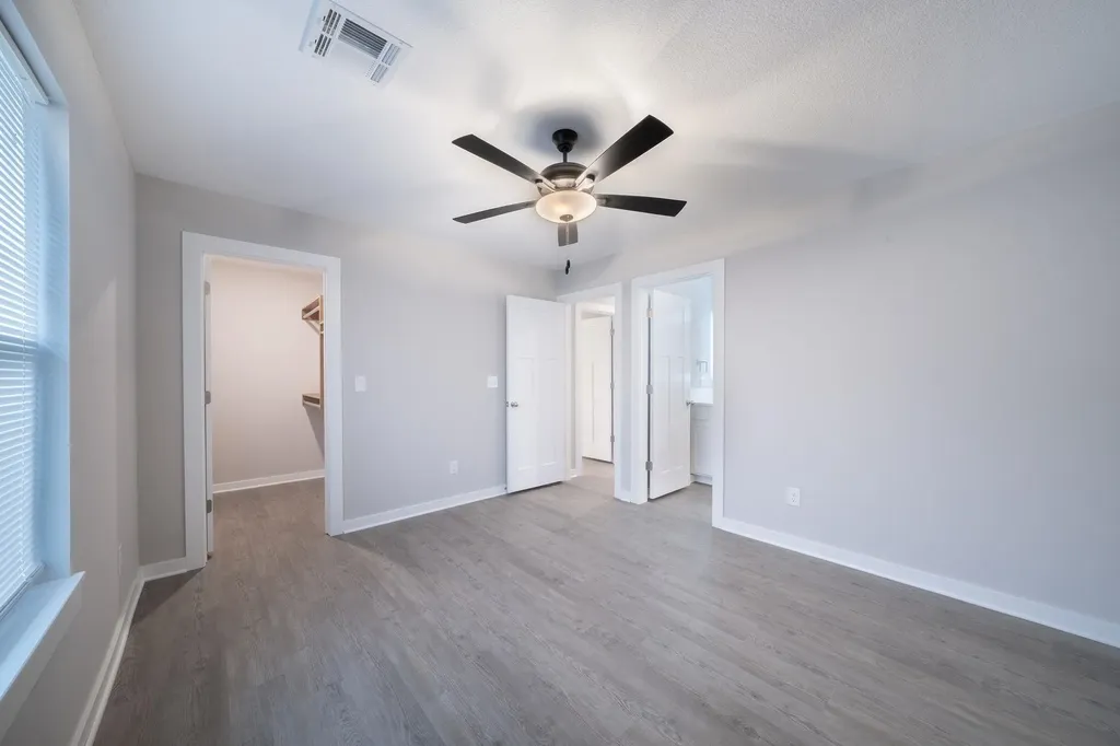 16802 W Lawson Goddard KS 67052