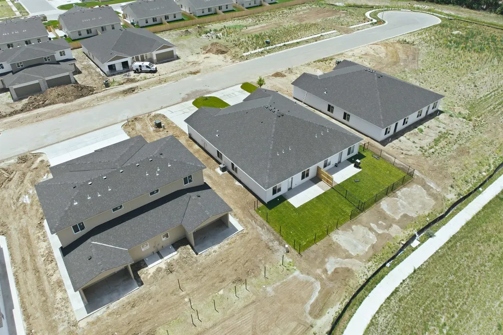 187 N Mendocino Goddard KS 67052