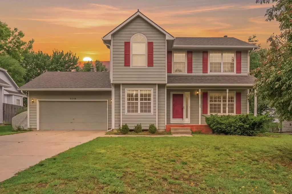 2720 N Beacon Hill Wichita KS 67220