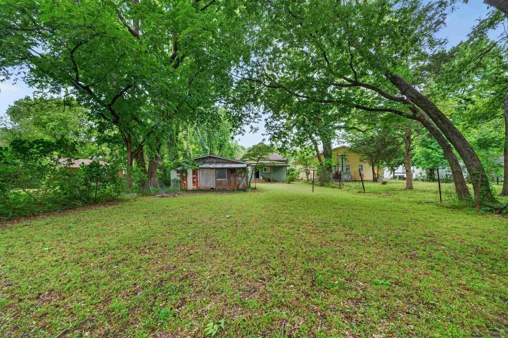 414 Andrews Street Winfield KS 67156