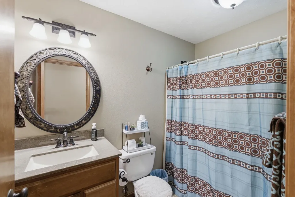 4 Waterbrook Terrace South Hutchinson KS 67505