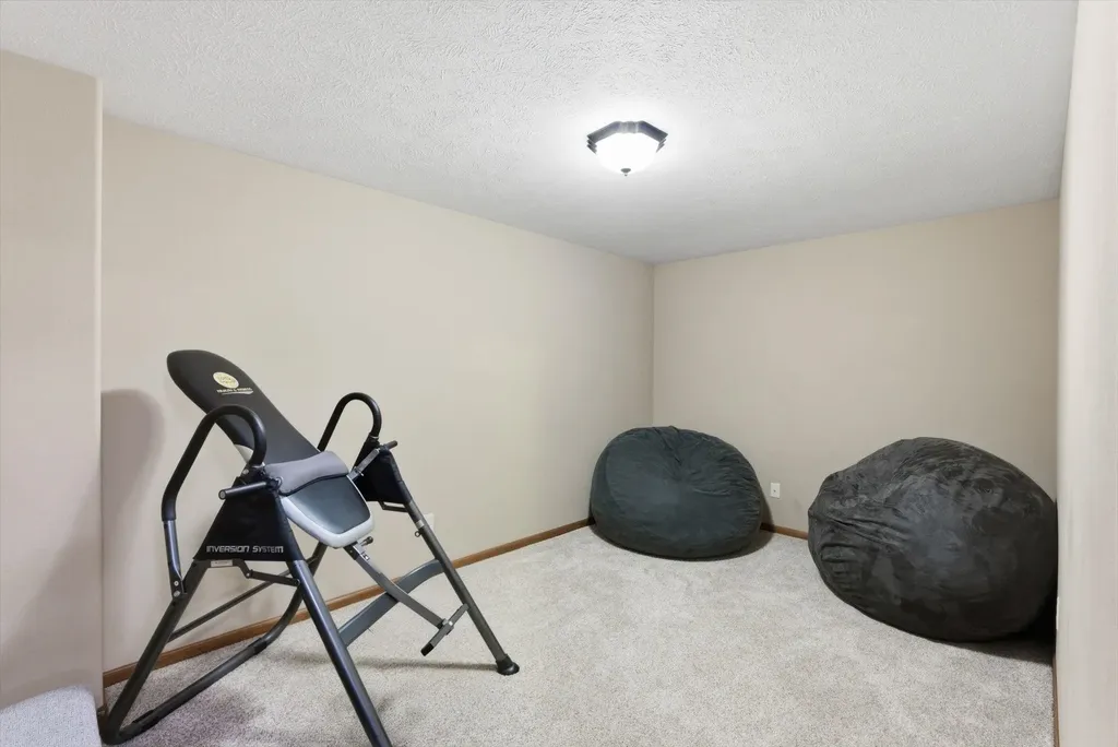 4 Waterbrook Terrace South Hutchinson KS 67505