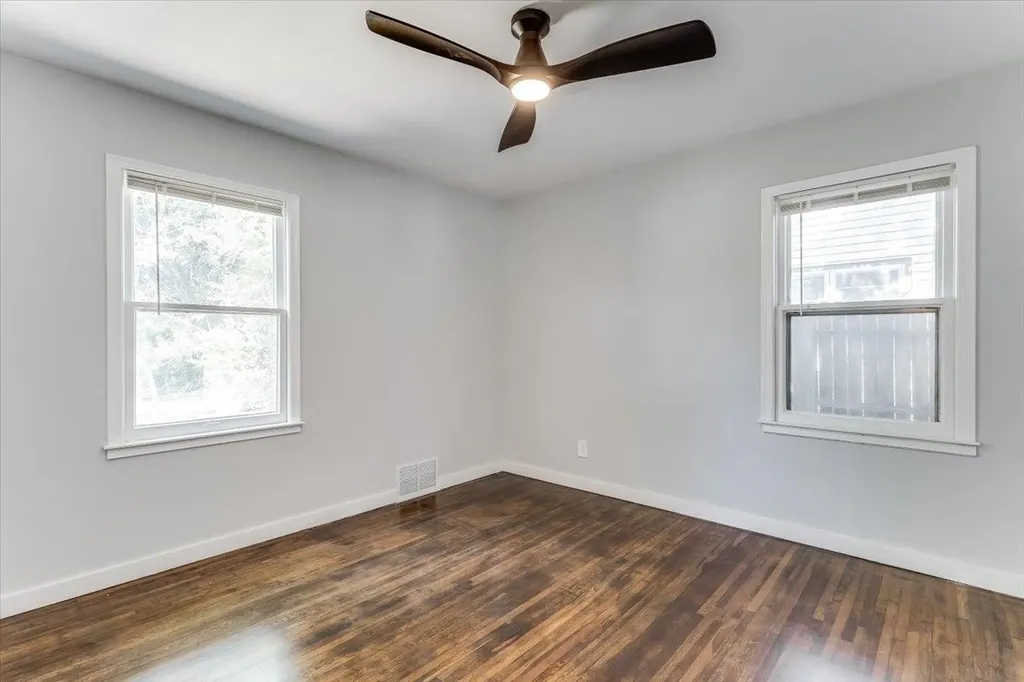 1313 E Harvey Avenue Wellington KS 67152