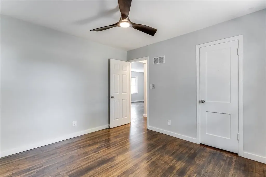 1313 E Harvey Avenue Wellington KS 67152