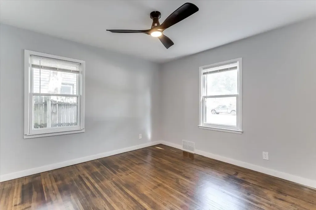 1313 E Harvey Avenue Wellington KS 67152