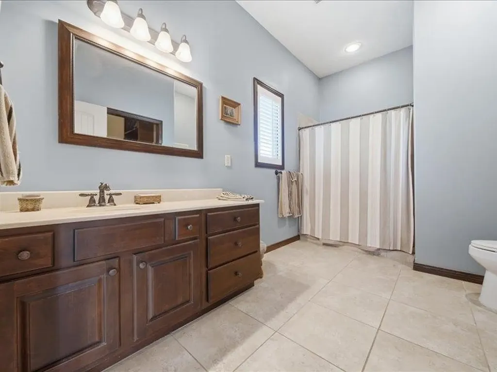 601 Stone Lake Circle Augusta KS 67010