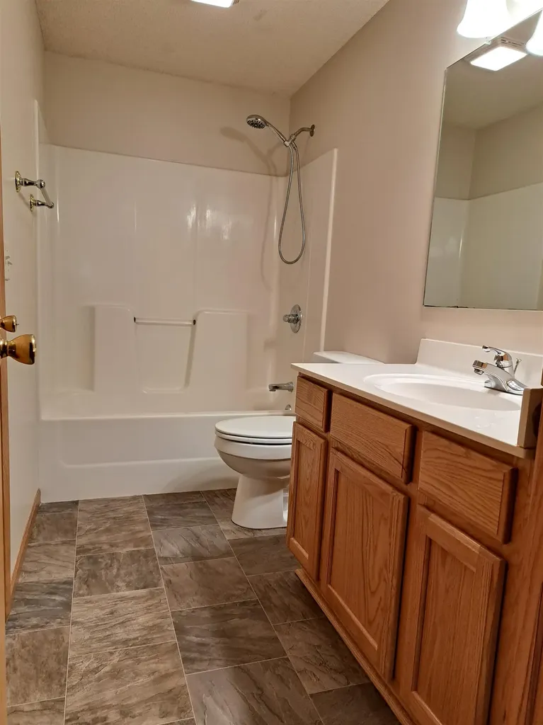 235 W Wood Avenue Clearwater KS 67026