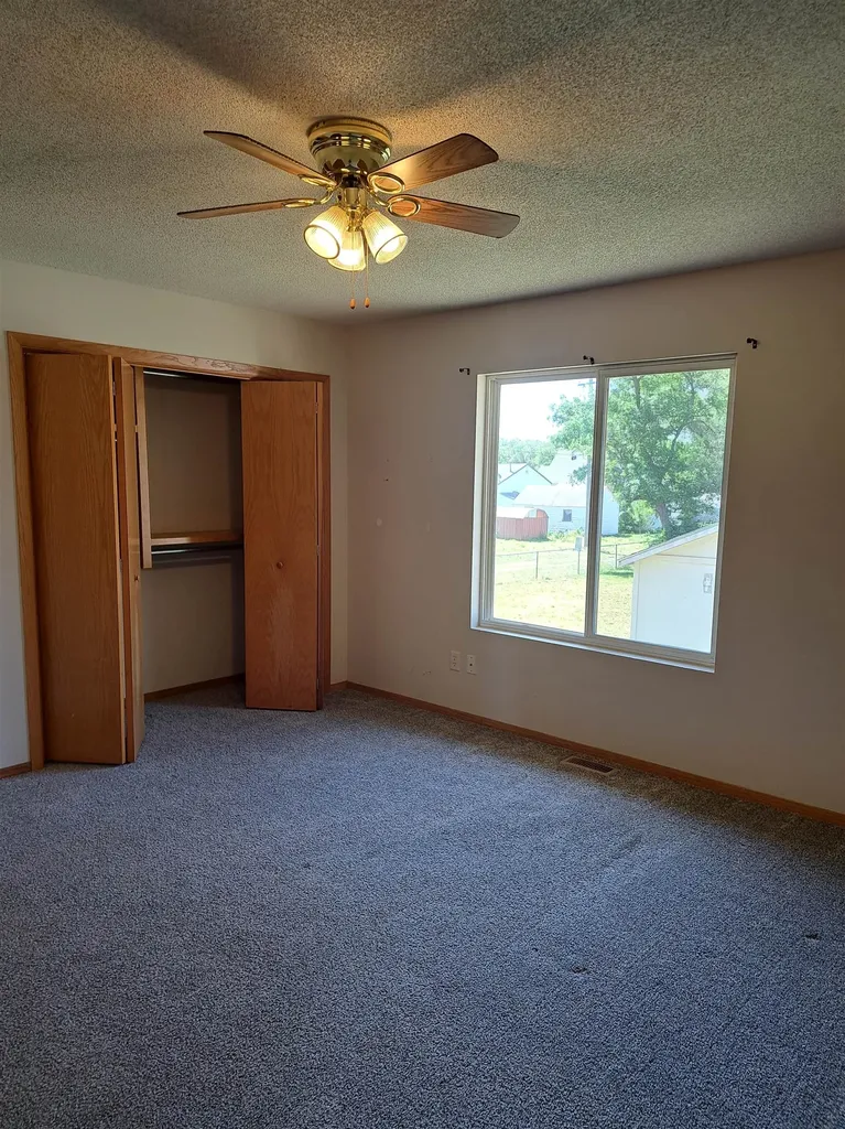 235 W Wood Avenue Clearwater KS 67026