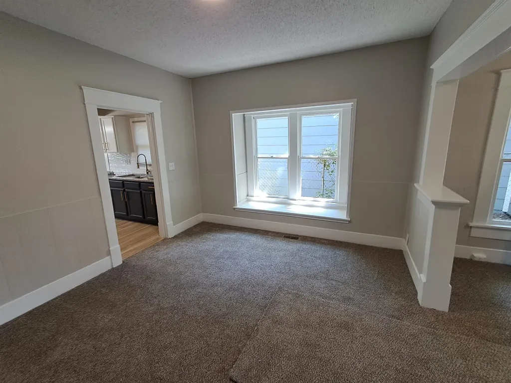 2260 N Woodland Wichita KS 67204