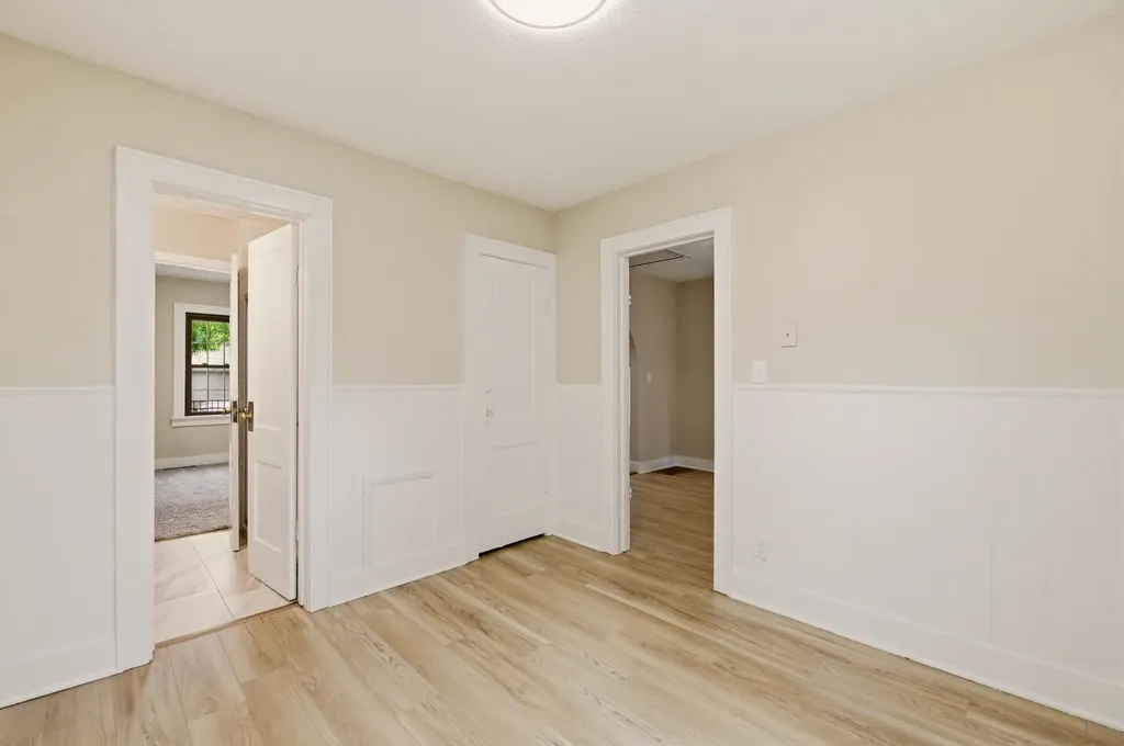 1642 S Mosley Wichita KS 67211