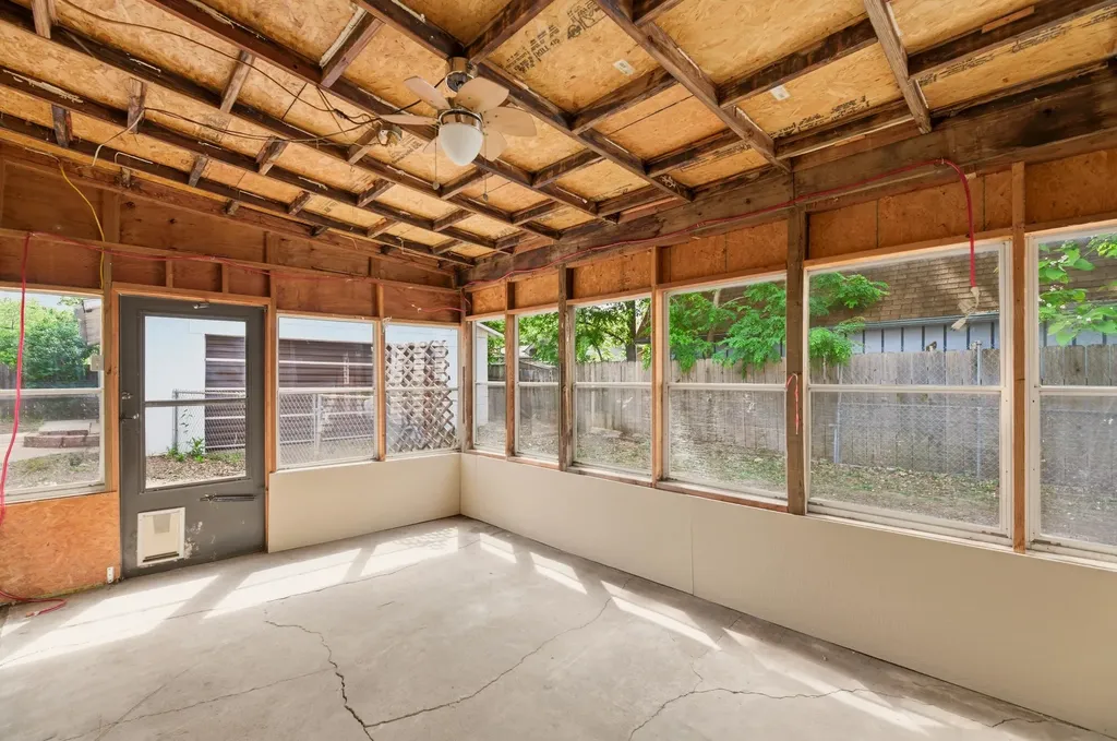 1642 S Mosley Wichita KS 67211