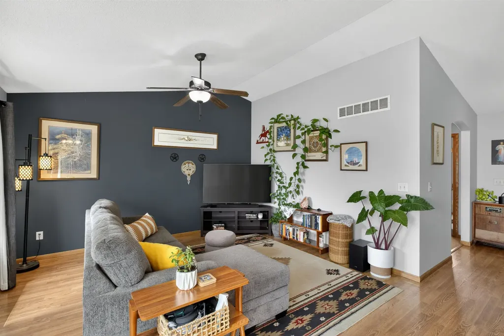 100 S Stoneridge Street Valley Center KS 67147