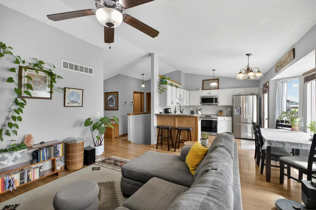 100 S Stoneridge Street Valley Center KS 67147
