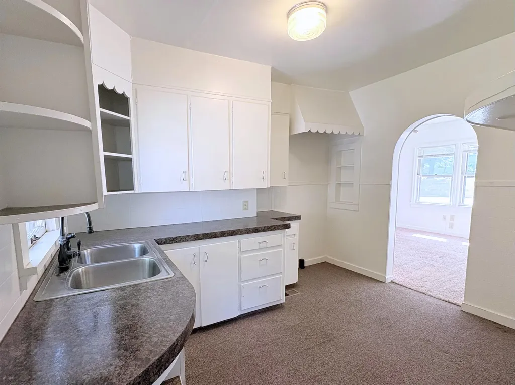1316 N 9 Th Arkansas City KS 67005