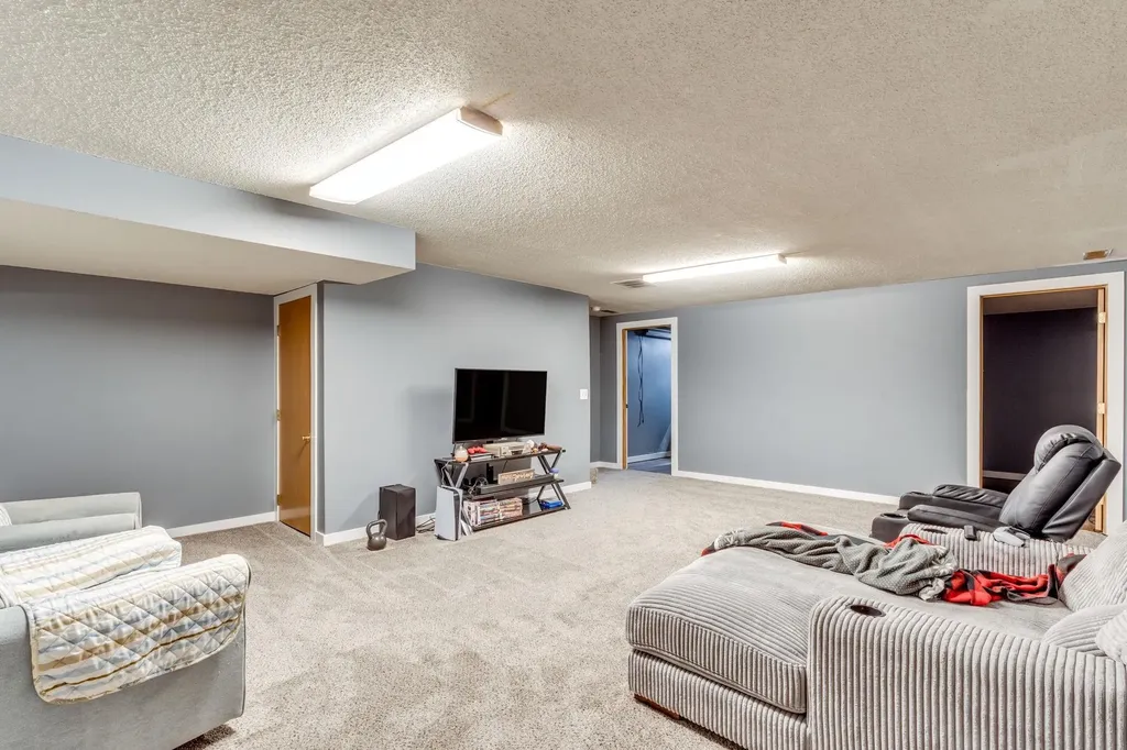 1511-1513 S Edwards Avenue Wichita KS 67213