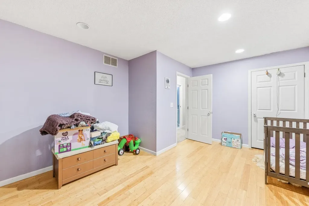 6 N Ridge Way Road Rose Hill KS 67133-9431