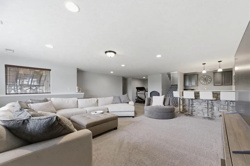 13905 W Taylor Circle Wichita KS 67235