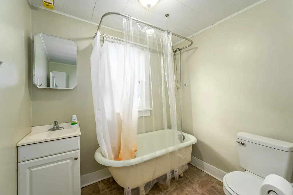 914 N High Street Newton KS 67114