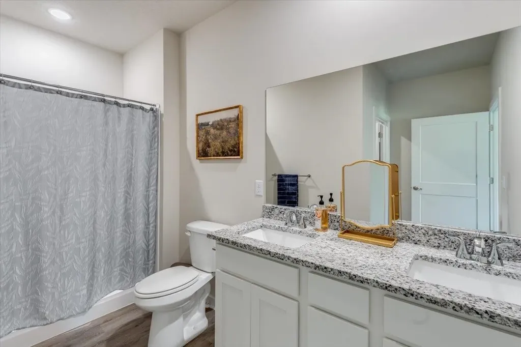 1779 W Redbud Lane Goddard KS 67052