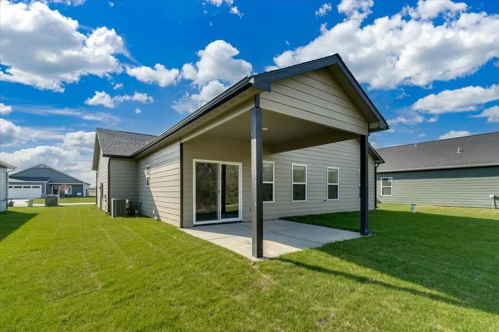 1779 W Redbud Lane Goddard KS 67052