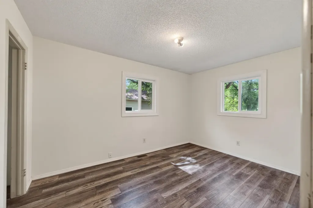 1600 E 87th Street S Haysville KS 67060