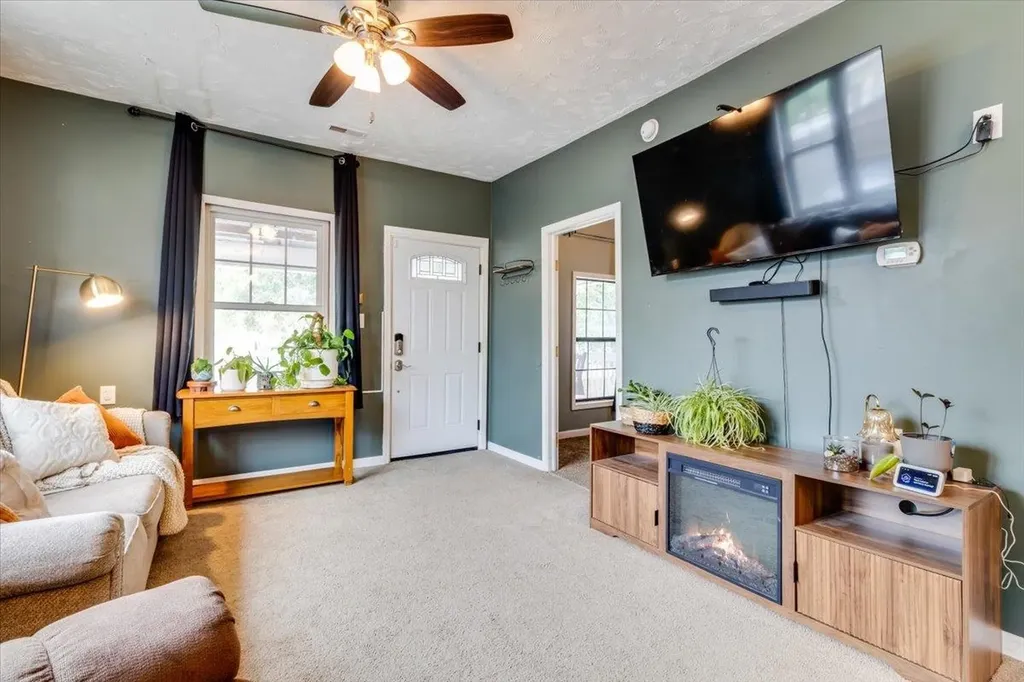 342 S Illinois Street Wichita KS 67213