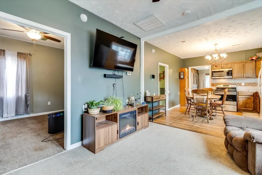 342 S Illinois Street Wichita KS 67213