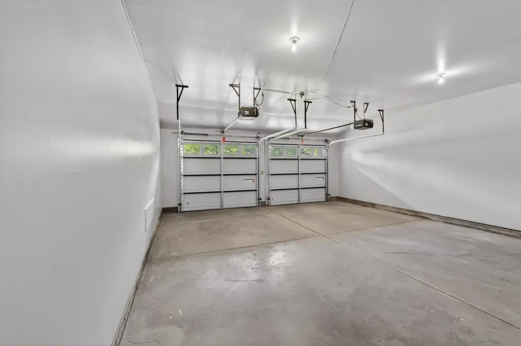 116 N Burr Oak Road Wichita KS 67206