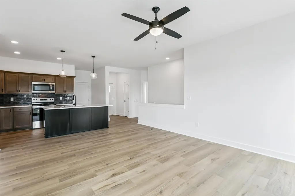 1117 W Trek Circle Goddard KS 67052