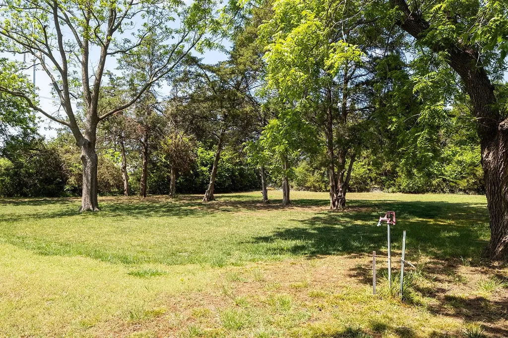 2107 N 135th Wichita KS 67235