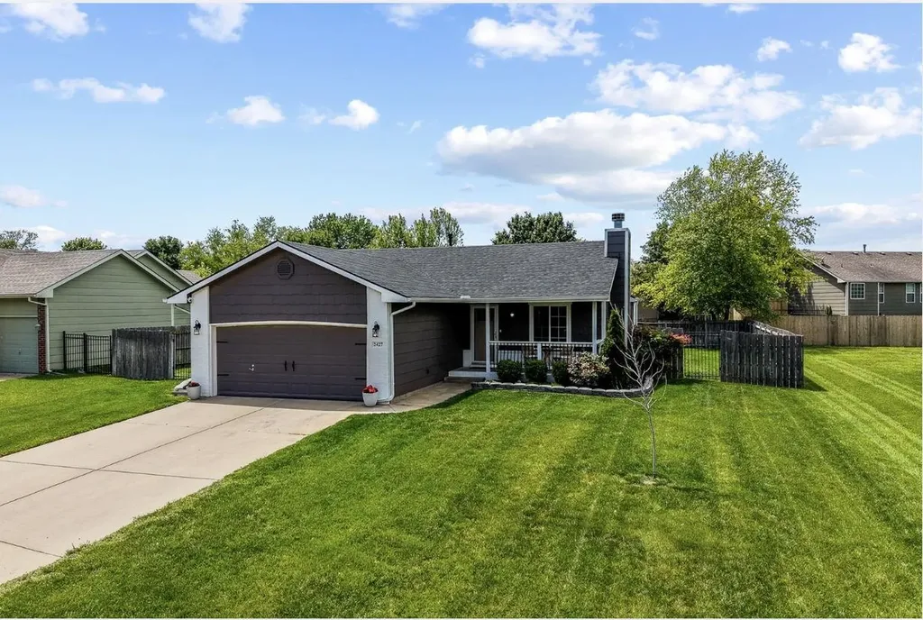 2427 N Parkdale Wichita KS 67205