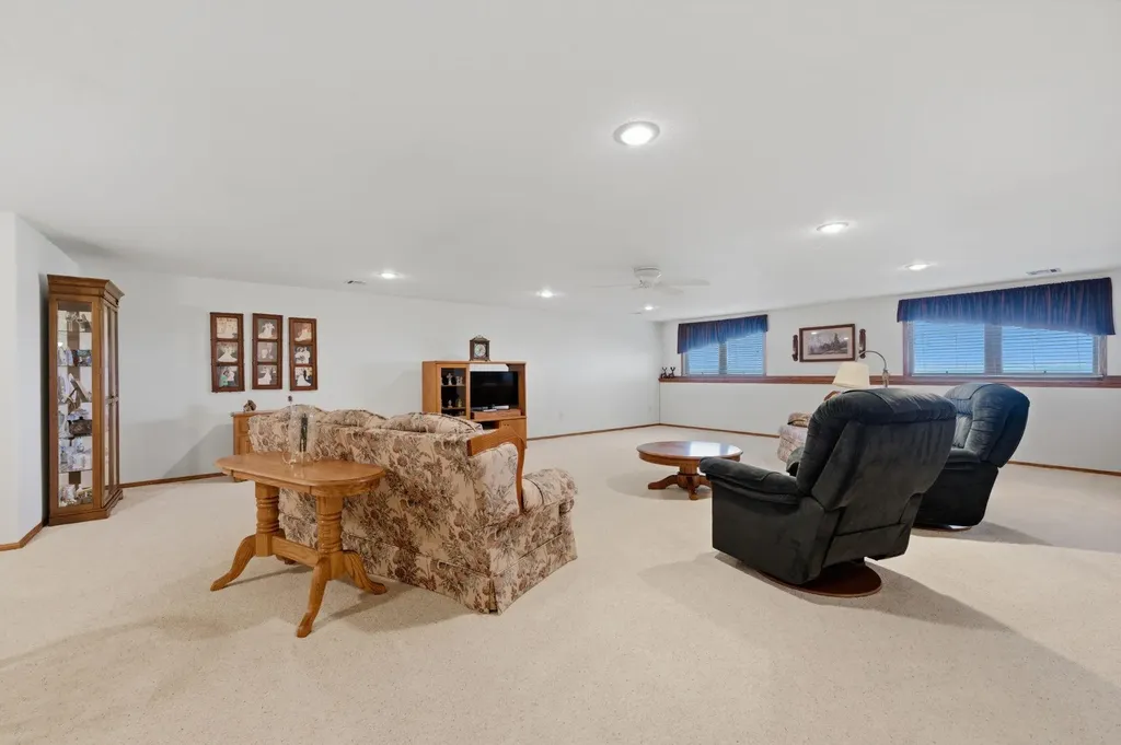 125 N 263rd Garden Plain KS 67050