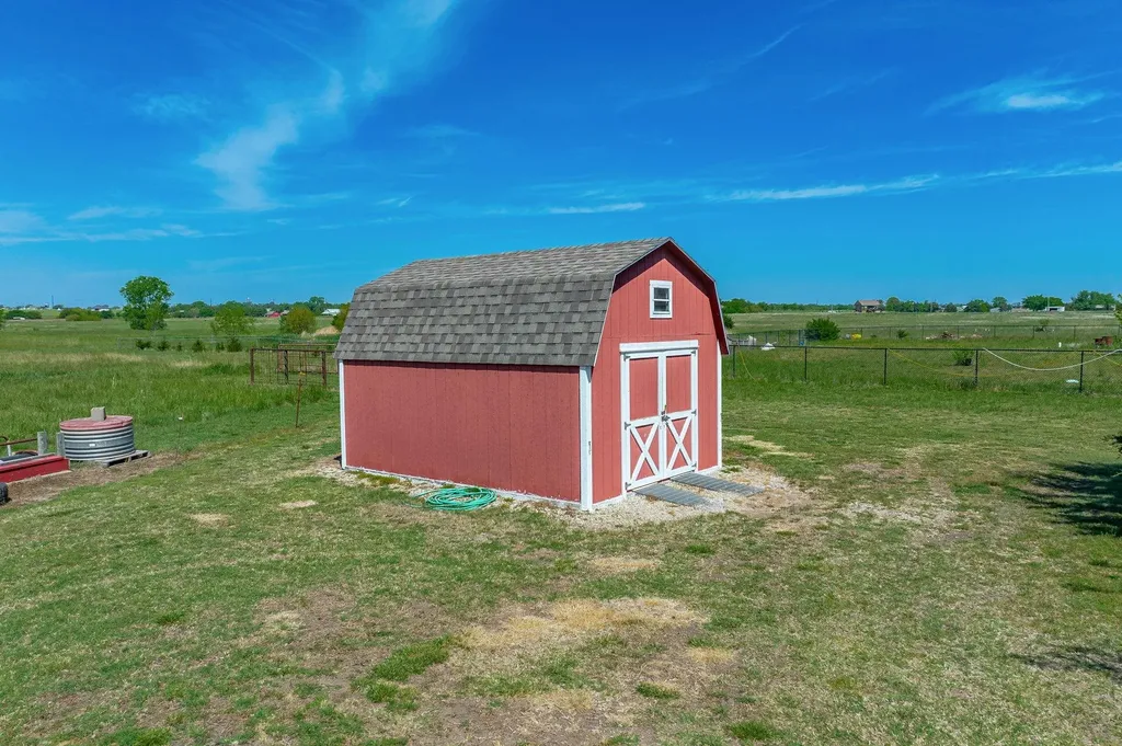 125 N 263rd Garden Plain KS 67050