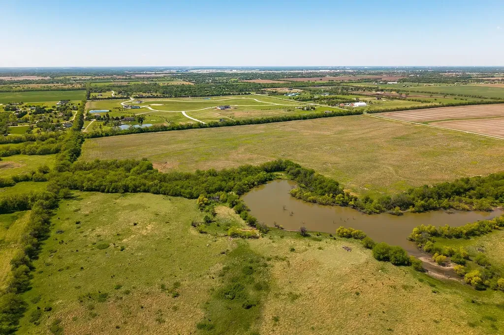 41+/- Acres At E 47th St S & S 127th Street E Derby KS 67037