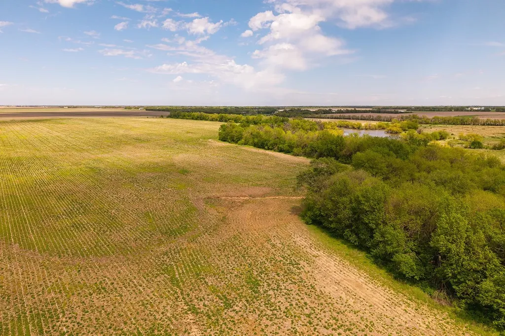 41+/- Acres At E 47th St S & S 127th Street E Derby KS 67037