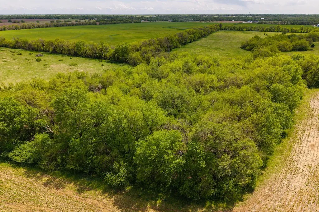 41+/- Acres At E 47th St S & S 127th Street E Derby KS 67037