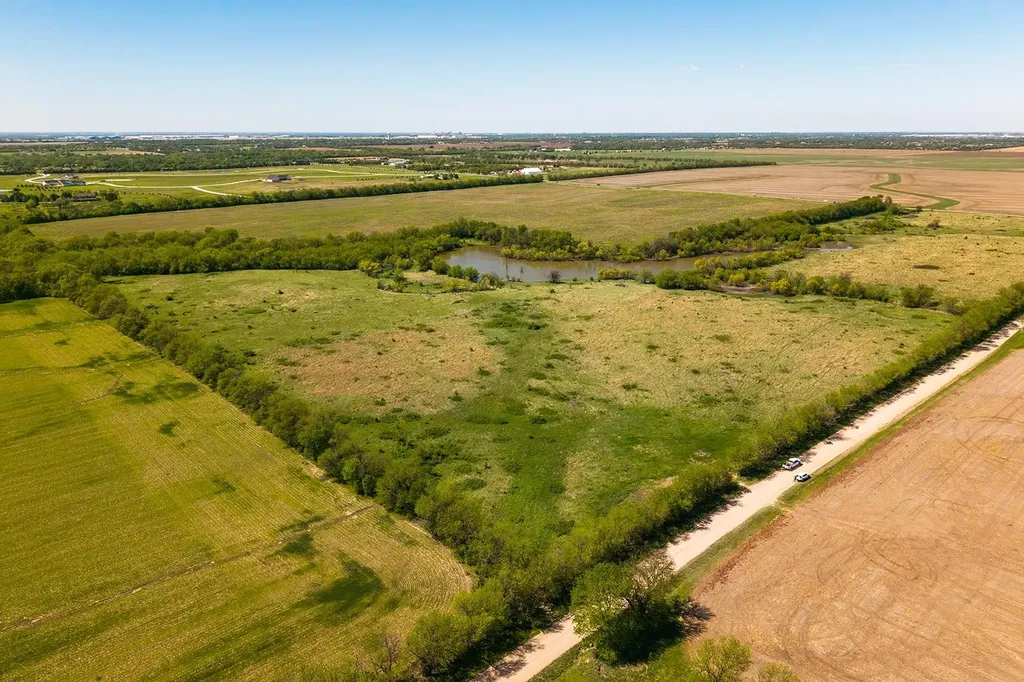 41+/- Acres At E 47th St S & S 127th Street E Derby KS 67037