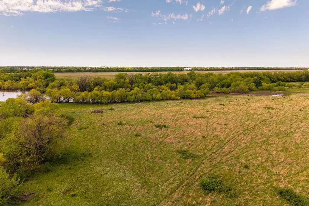 41+/- Acres At E 47th St S & S 127th Street E Derby KS 67037