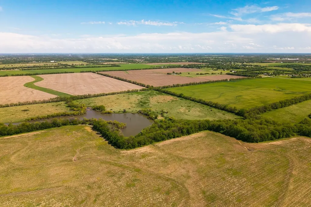41+/- Acres At E 47th St S & S 127th Street E Derby KS 67037