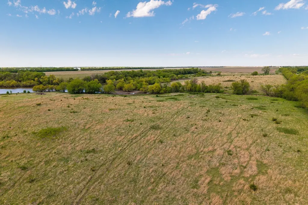 41+/- Acres At E 47th St S & S 127th Street E Derby KS 67037