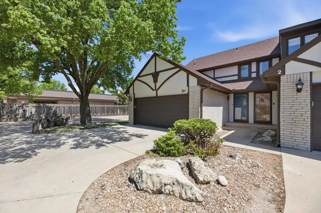 641 N Woodlawn Boulevard Wichita KS 67208