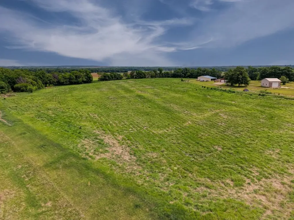 212TH Winfield KS 67156