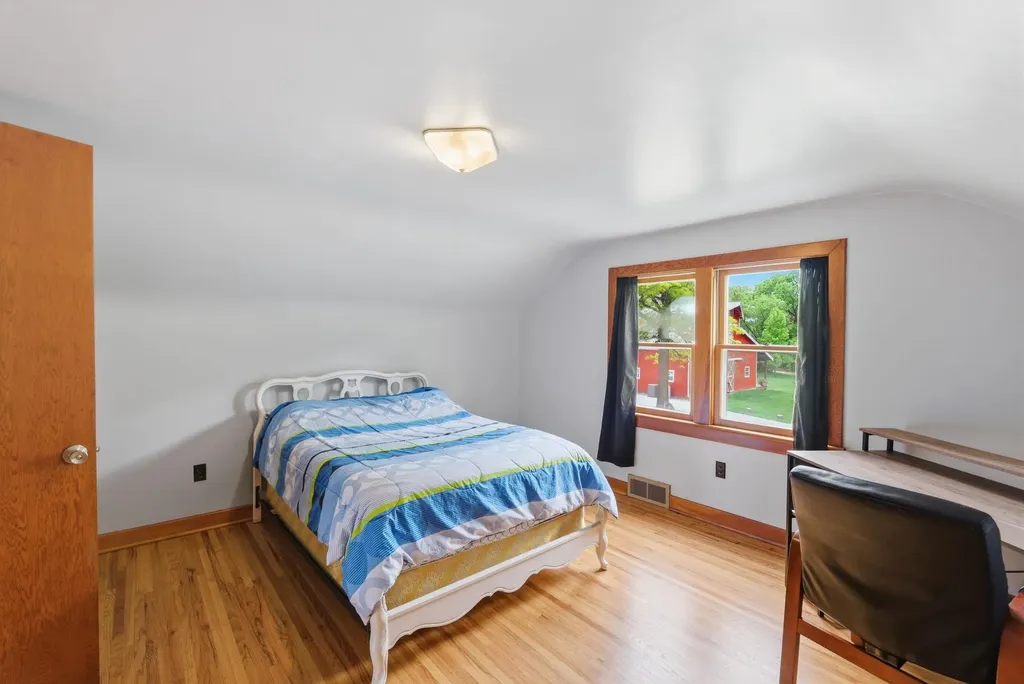 2959 Arapaho Road Hesston KS 67062