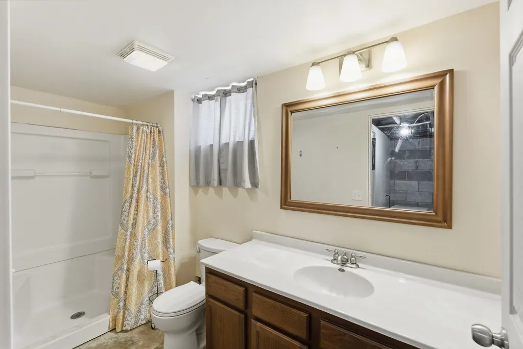 2959 Arapaho Road Hesston KS 67062