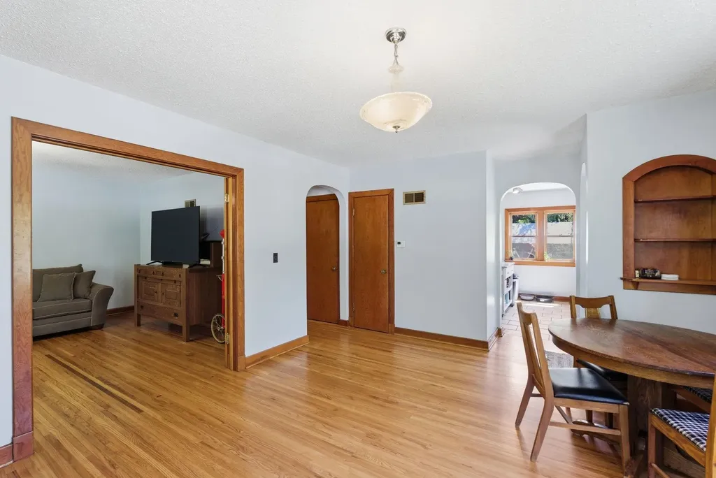 2959 Arapaho Road Hesston KS 67062