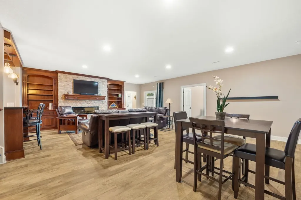 1312 E Lookout Derby KS 67037
