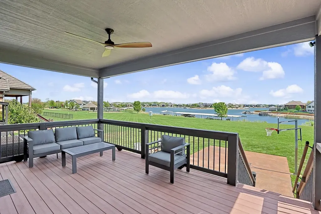 4617 W Emerald Bay Street Wichita KS 67205